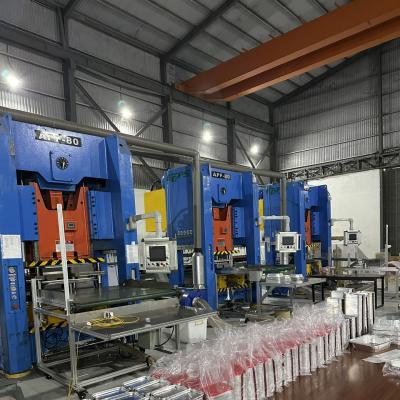 Dây chuyền sản xuất khay hộp nhôm Dương Vũ Tại Việt Nam 2025